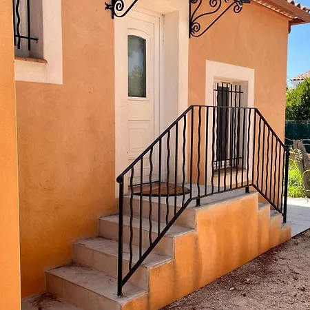 לינה וארוחת בוקר De Charme - So Chic So Romantic Bellegarde (Gard)