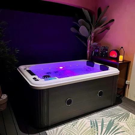 De Charme - So Chic So Romantic 4*